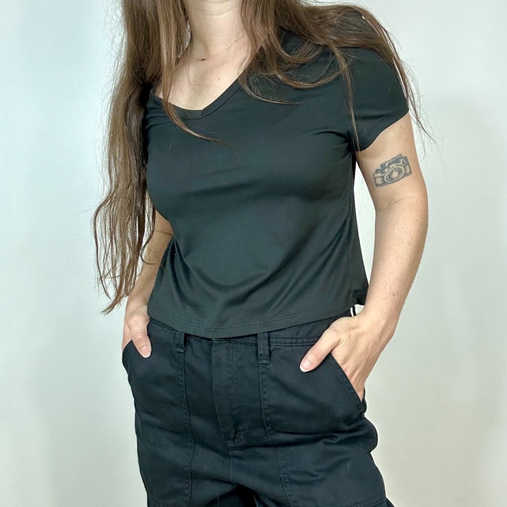*Oliva Rae Black Cropped T Shirt
